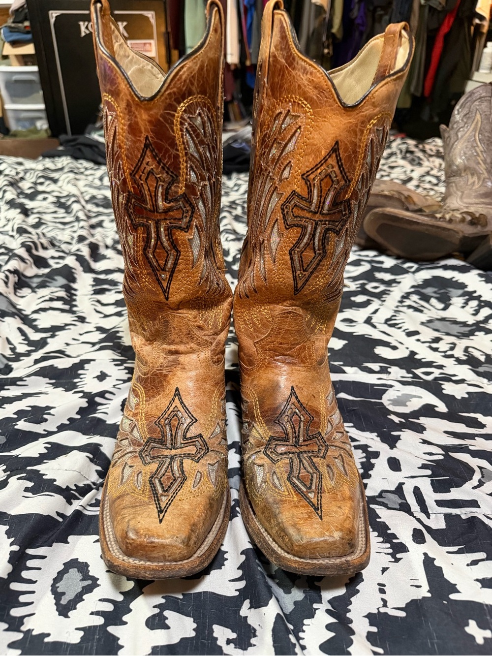 Another pair of preloved boots